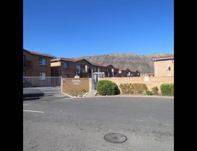 2 BEDROOM APARTMENT RENTED IN SEA BREEZE
